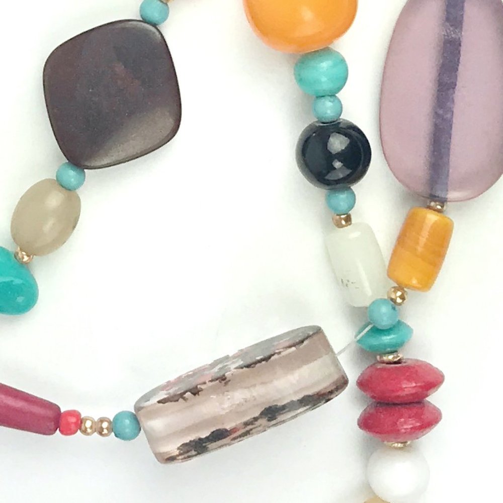 BOHO 3 Strand Wood Acrylic Bead Necklace - Picture 10 of 12